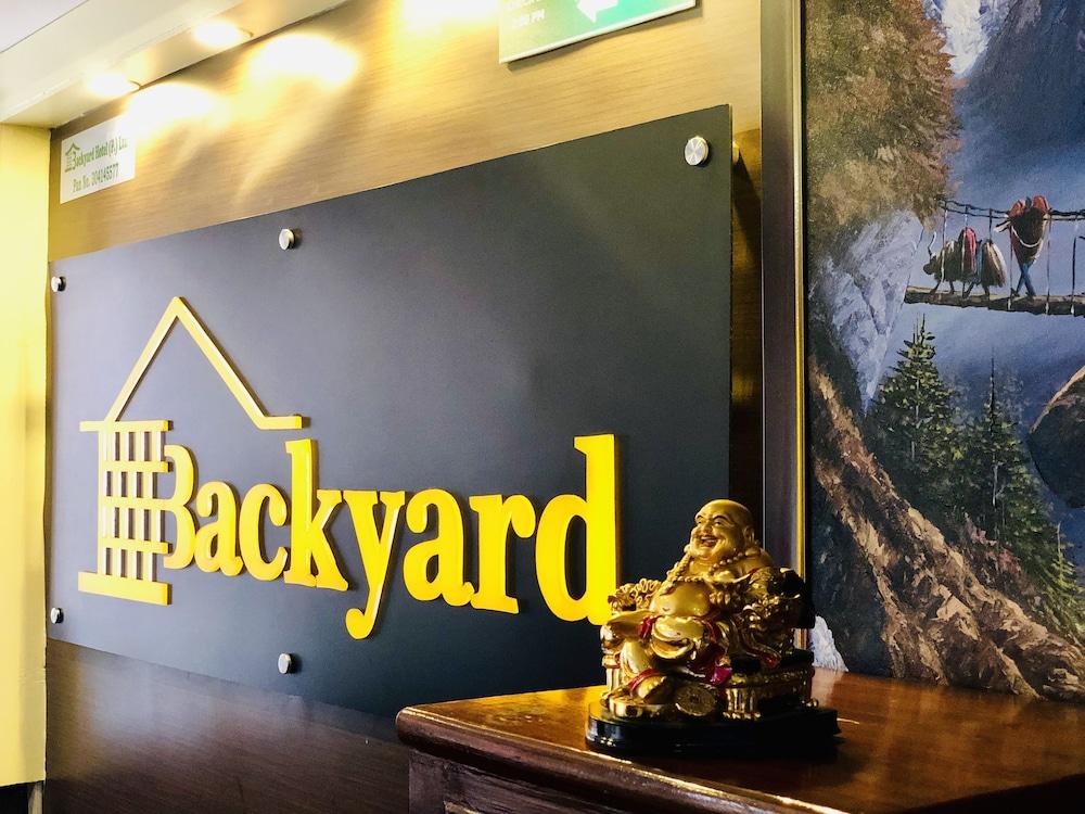 Backyard Hotel Kathmandu Exteriör bild