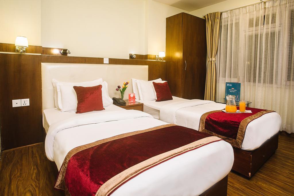 Backyard Hotel Kathmandu Exteriör bild